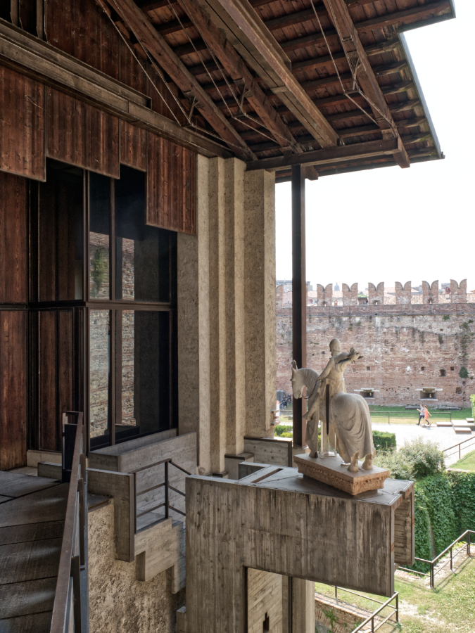 2021-07/scarpa-castelvecchio-16